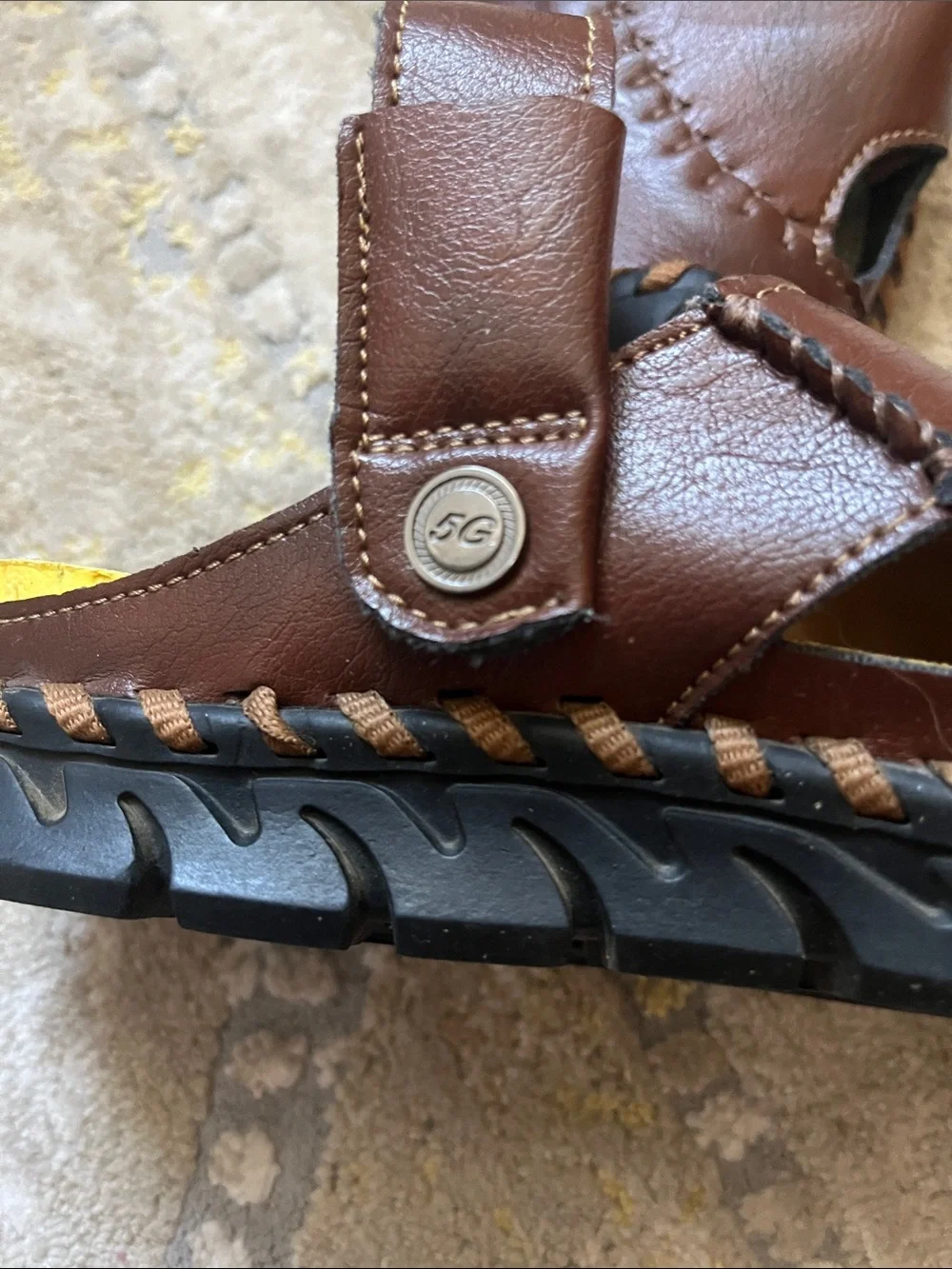 Men's Brown Faux Leather Closed-Toe Sandals Size 8 ( 41)